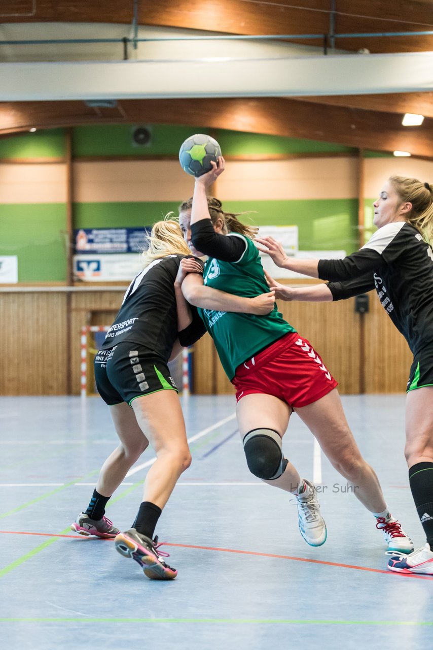 Bild 63 - Frauen HSG Kremperheide/Muensterdorf - HFF Munkbarup : Ergebnis: 28:27